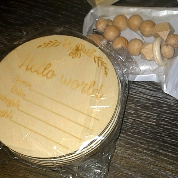 Baby Shower Gift Set - Picture 3 of 3